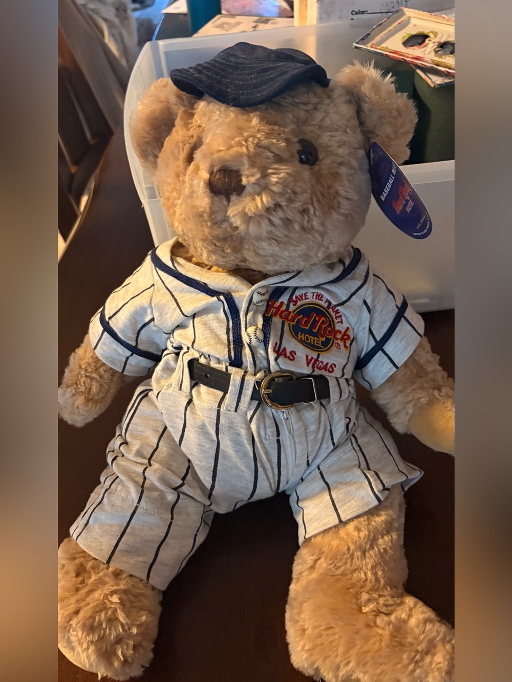 Vintage 1996 Hard Rock Las Vegas Baseball Bear
17" Jointed Plush Ltd Ed /5000